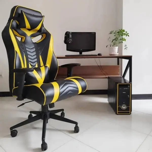 صندلی گیمینگ آراز مدل دیزل - Thumbnail 1